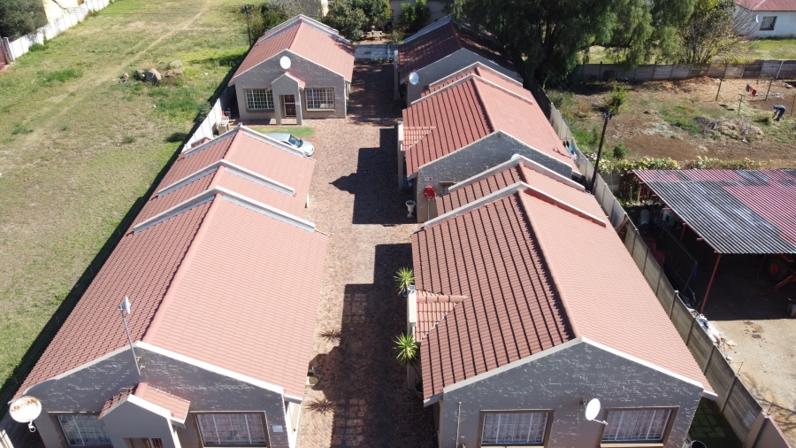 2 Bedroom Property for Sale in Potchefstroom North West